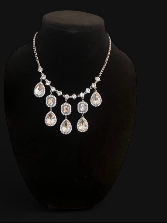 Lovisa Jewelry - Clear Crystal Teardrop Statement Necklace - Silver Tone